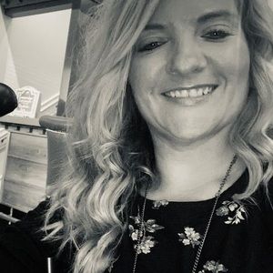 Meet your Posher, Christy